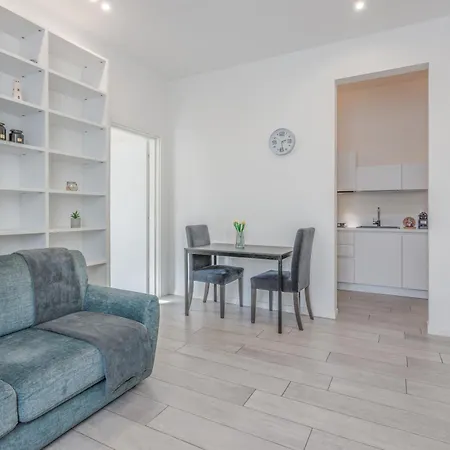 Urban Comfort Near Ferrari Museum & Railway مودينا