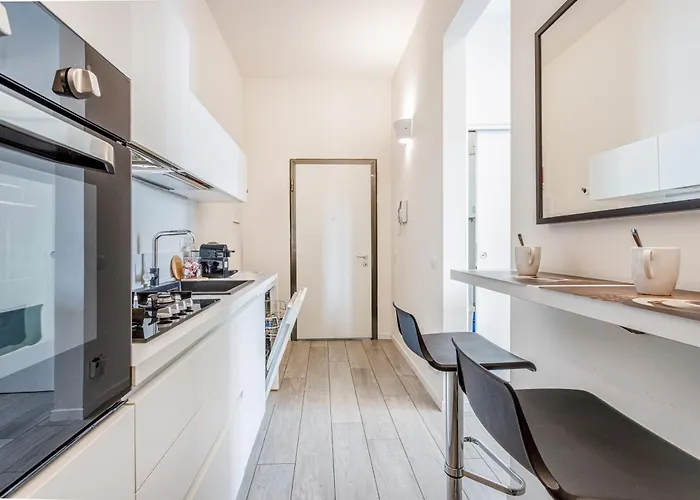 Urban Comfort Near Ferrari Museum & Railway Apartament