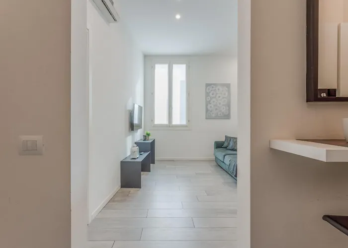 Urban Comfort Near Ferrari Museum & Railway شقة *