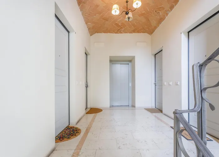 Urban Comfort Near Ferrari Museum & Railway Apartament *